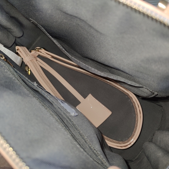 JUSTFAB Tender Pink Patent Leather Dome Handbag - Picture 11 of 12